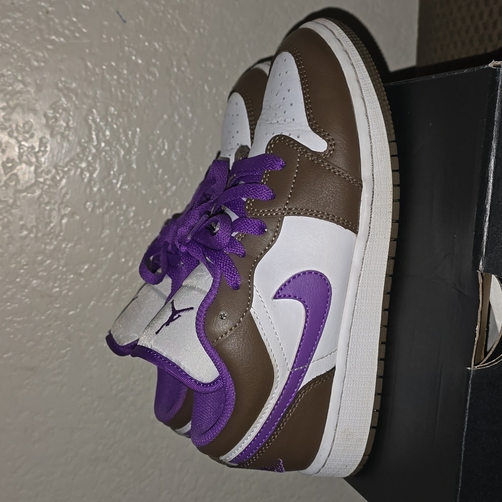 Jordan Kids' Brown and Purple Sneakers - Picture 3 of 5